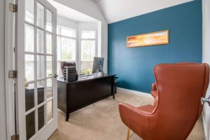 Shared Office vs Coworking Space: Which Workspace Fits Your Business?